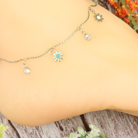 "Dainty Anklet for Women – Elegant Everyday Jewelry & Perfect Gift | MLCRC1313 - Picture 3 of 10